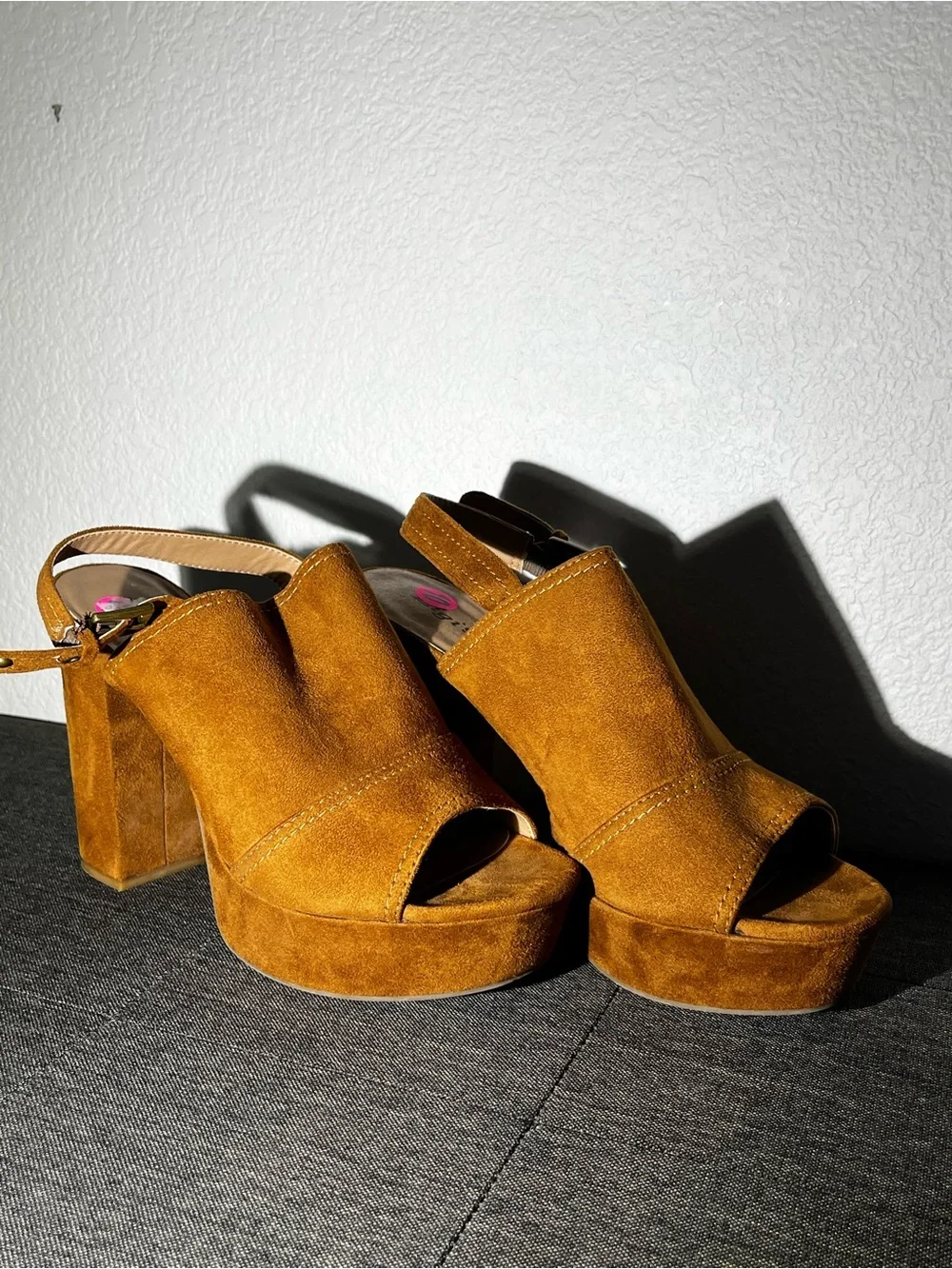 N/A stylish brown